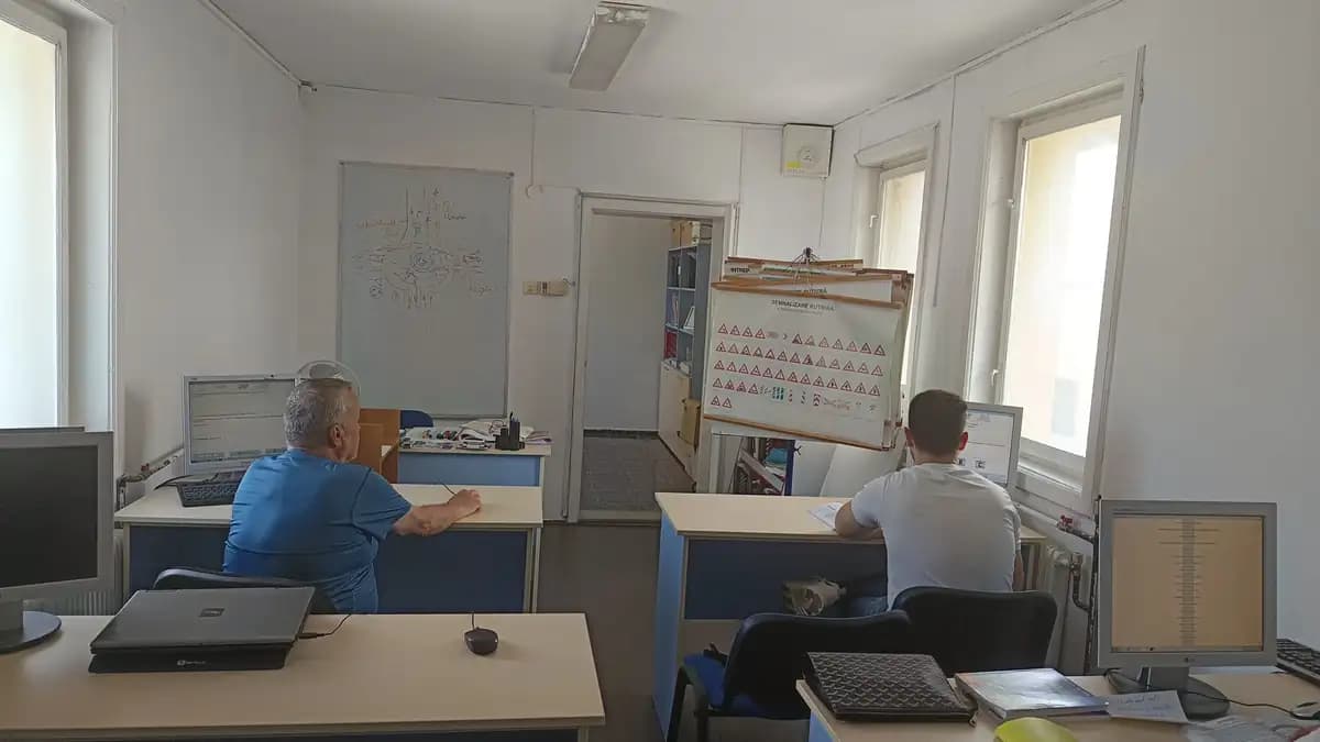 Scoala Auto Luceafarul